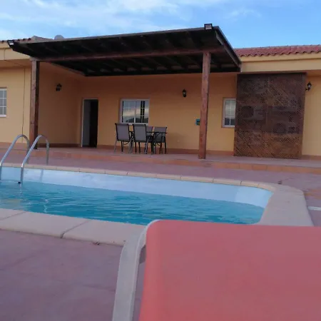 Villa S C